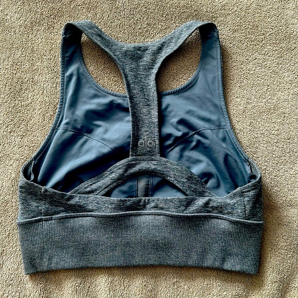 ALO Serenity Bra - Picture 1 of 3